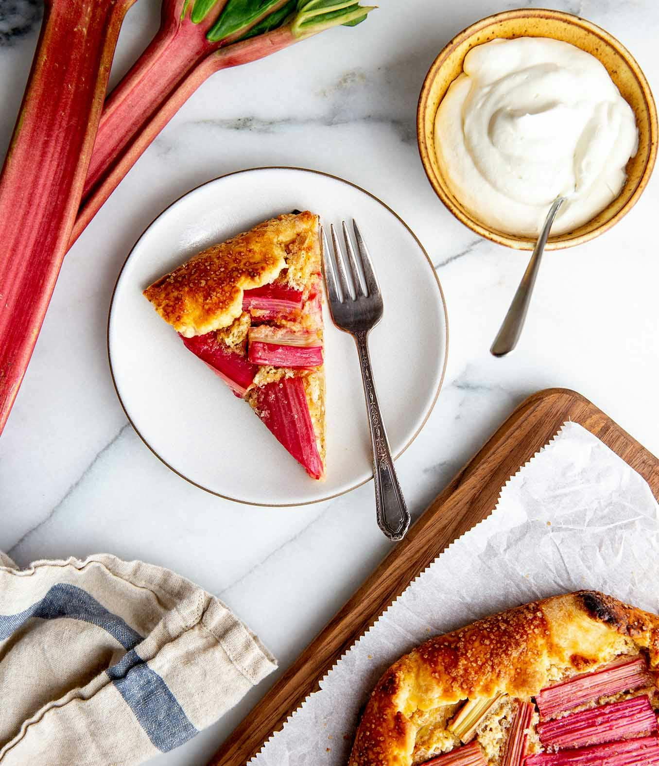 Easy Rhubarb Pie