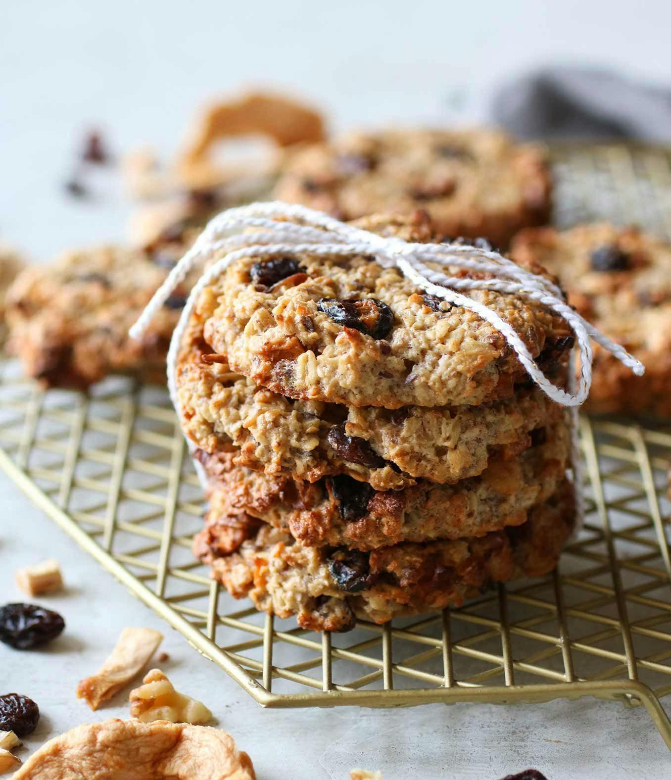 Apple Cinnamon Breakfast Oat Cookies